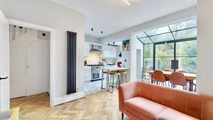 to kitchen dining- click for photo gallery